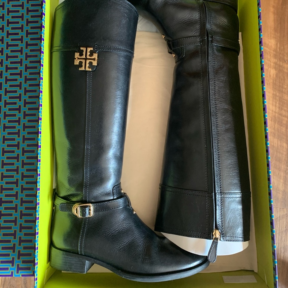Authentic Tory Burch Eloise Riding boots 7.5